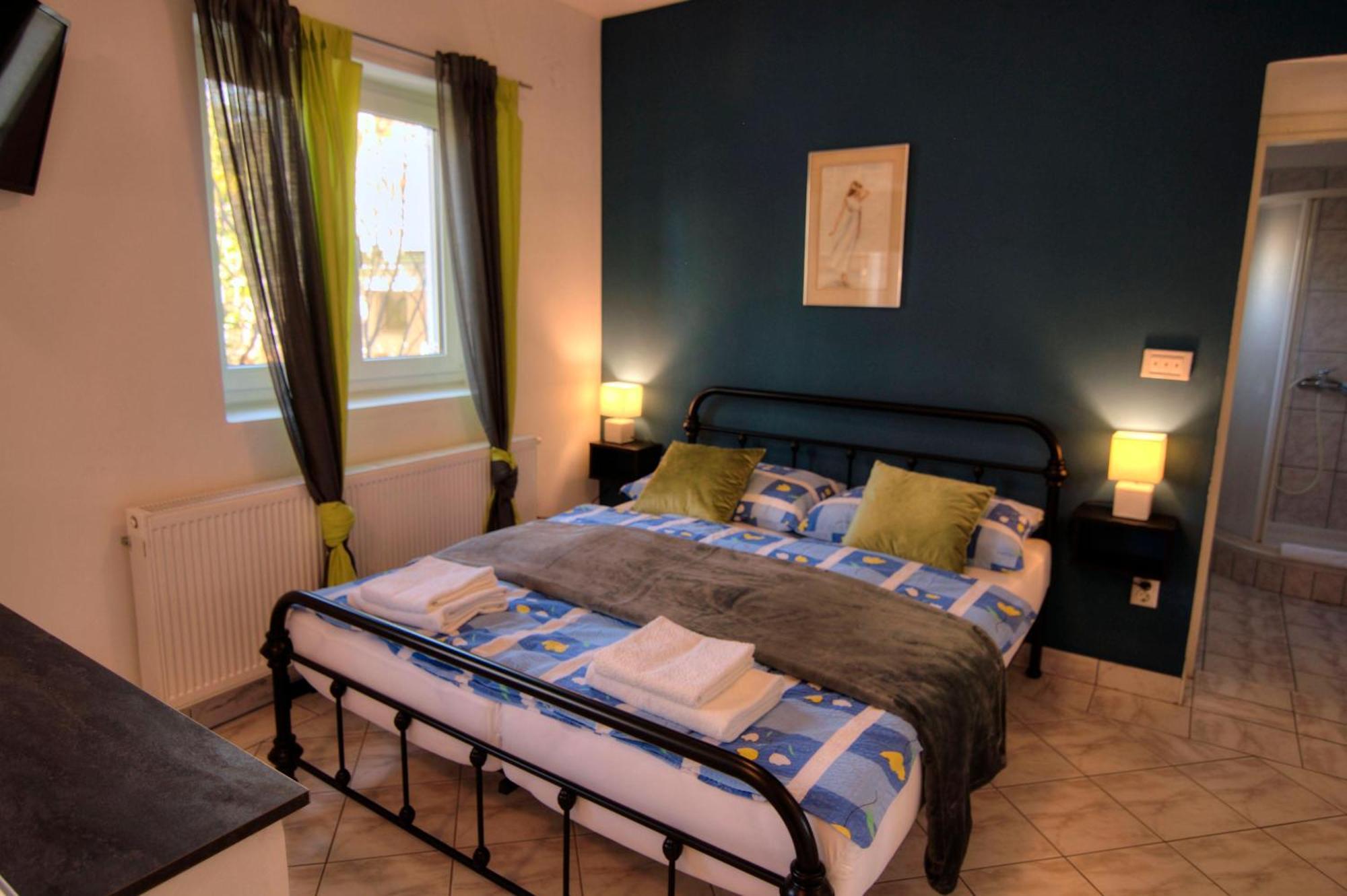 Apartments Kety - Central Heating ซริกเวนิซา ภายนอก รูปภาพ