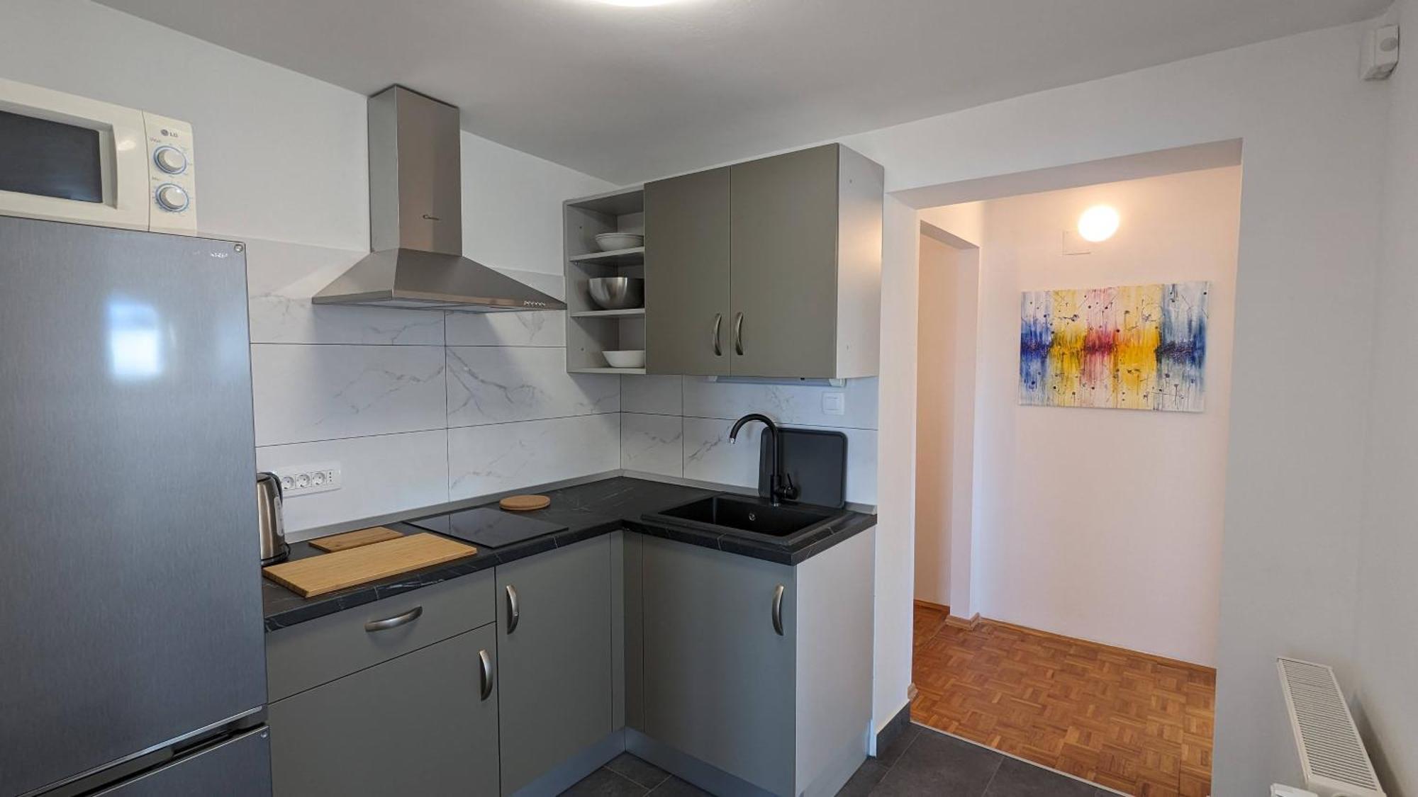 Apartments Kety - Central Heating ซริกเวนิซา ห้อง รูปภาพ