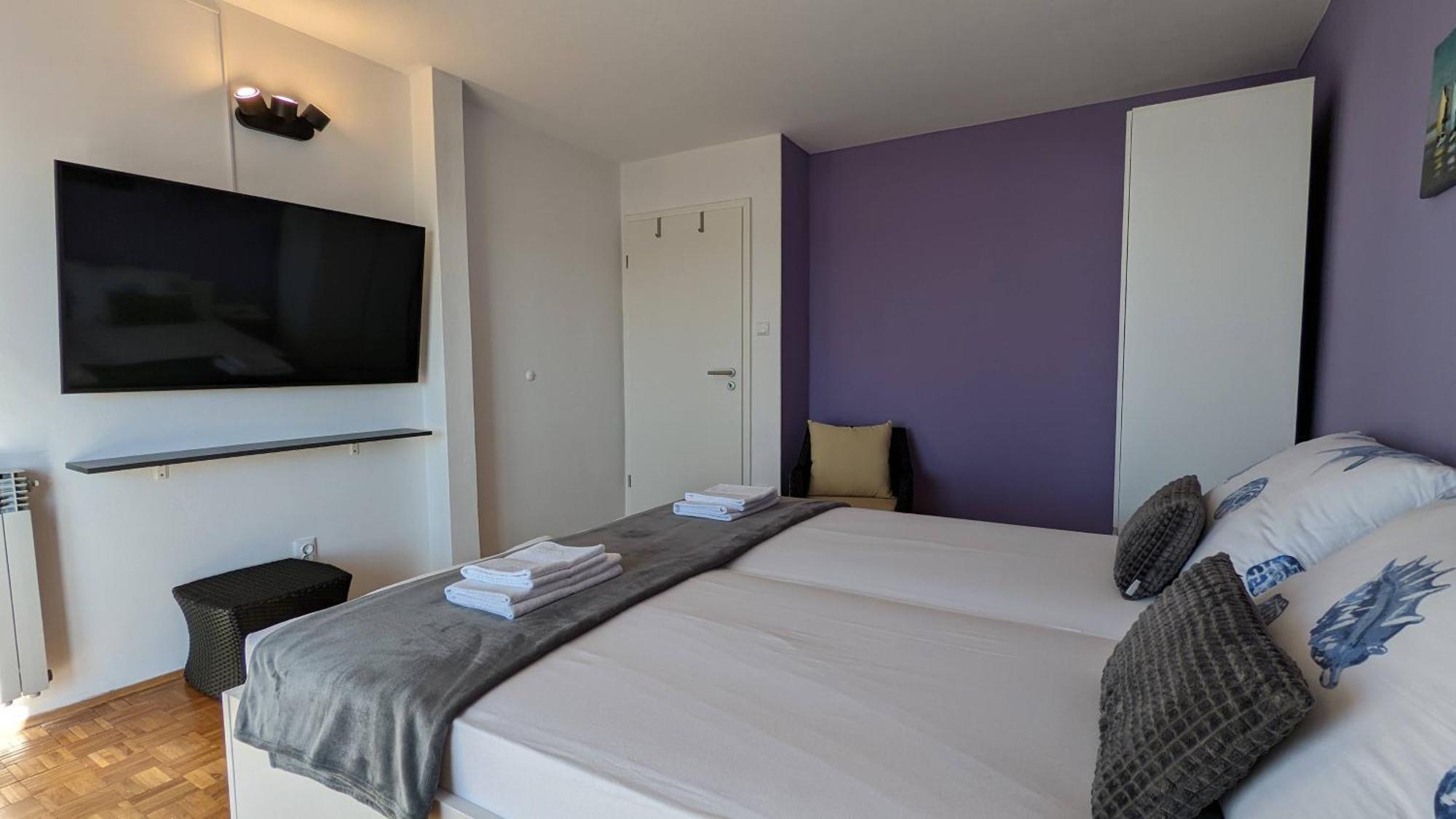 Apartments Kety - Central Heating ซริกเวนิซา ภายนอก รูปภาพ